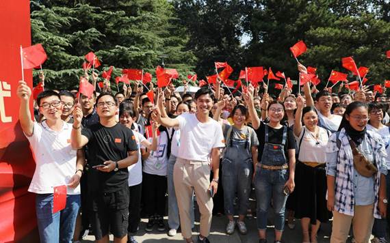 說明:http://chuxin.buaa.edu.cn/__local/8/39/71/F8EF88C8A9B5E67015E3D6F8C18_BA4578BF_24362.jpg
