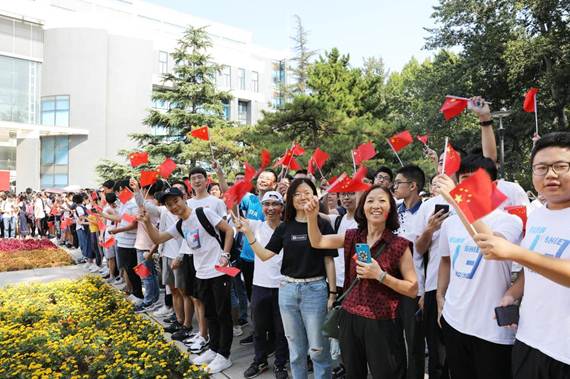 說明:http://chuxin.buaa.edu.cn/__local/5/0B/71/F3A5CE72CDE61A2DBFA11A71E9D_DD556FCF_29B2C.jpg
